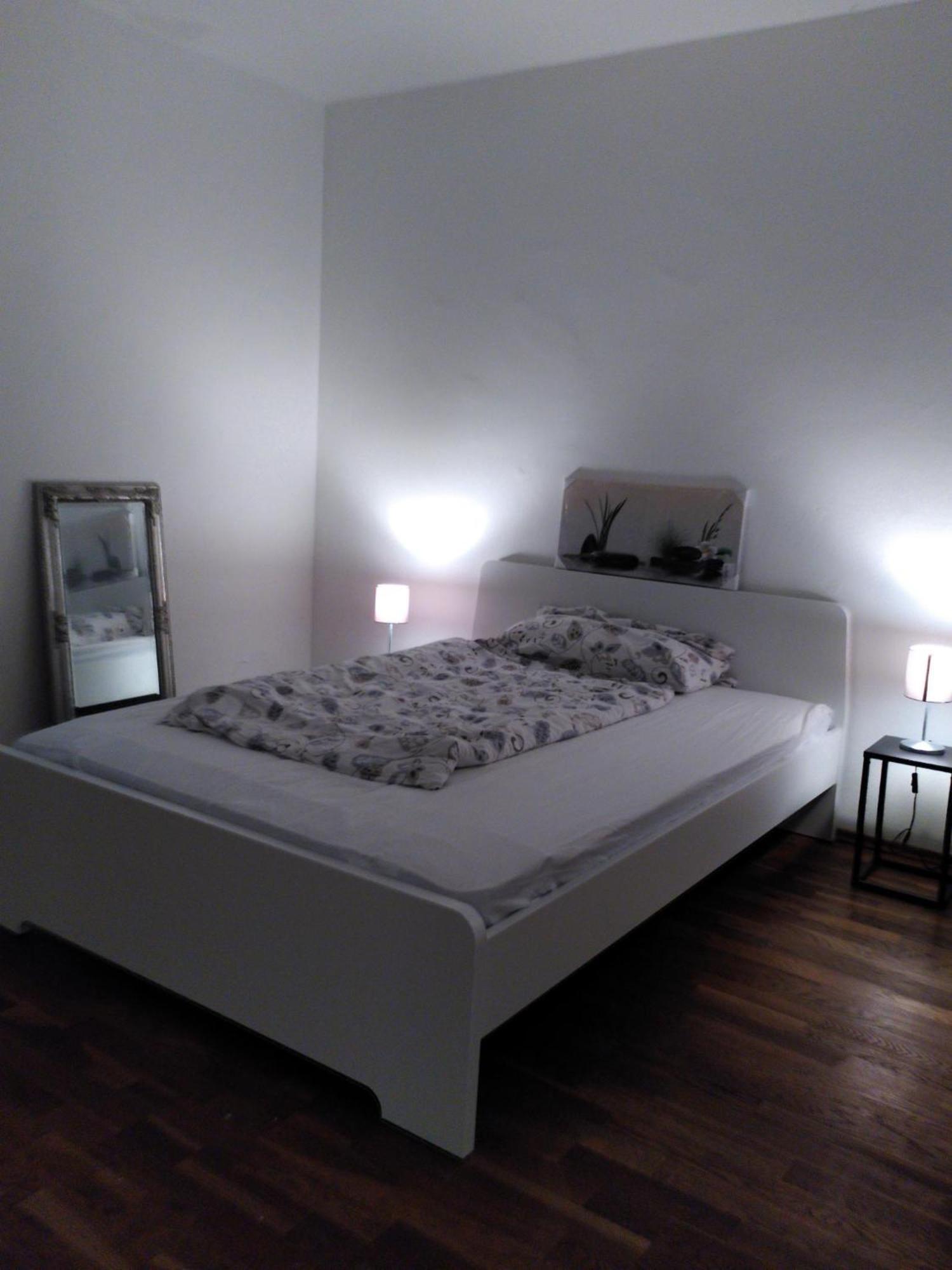 3 Zimmer-wohnung - Fuer Arbeitsaufenthalte - Gemuetlich, Gut Gelegen Und Guenstige Wochenraten Munich